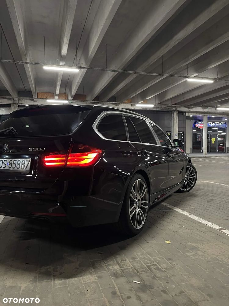 BMW Seria 3 330d Luxury Line - 4