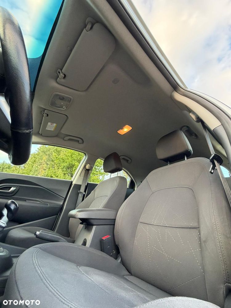 Kia Rio 1.4 Spirit - 19