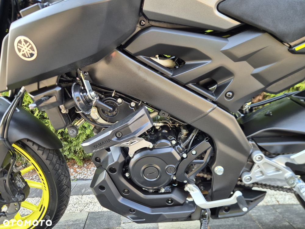 Yamaha MT - 20