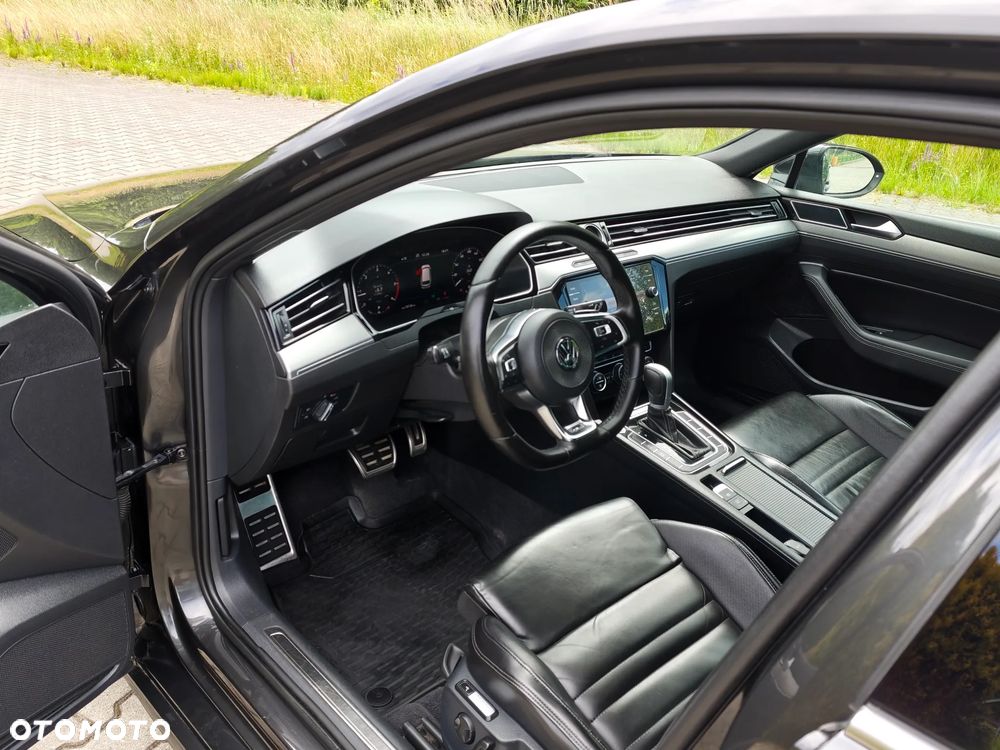 Volkswagen Passat - 9