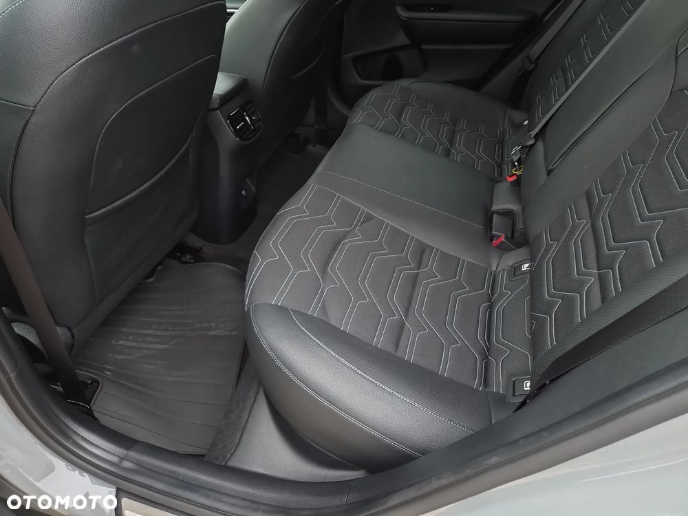 Kia XCeed 1.6 T-GDI Tribute DCT - 20