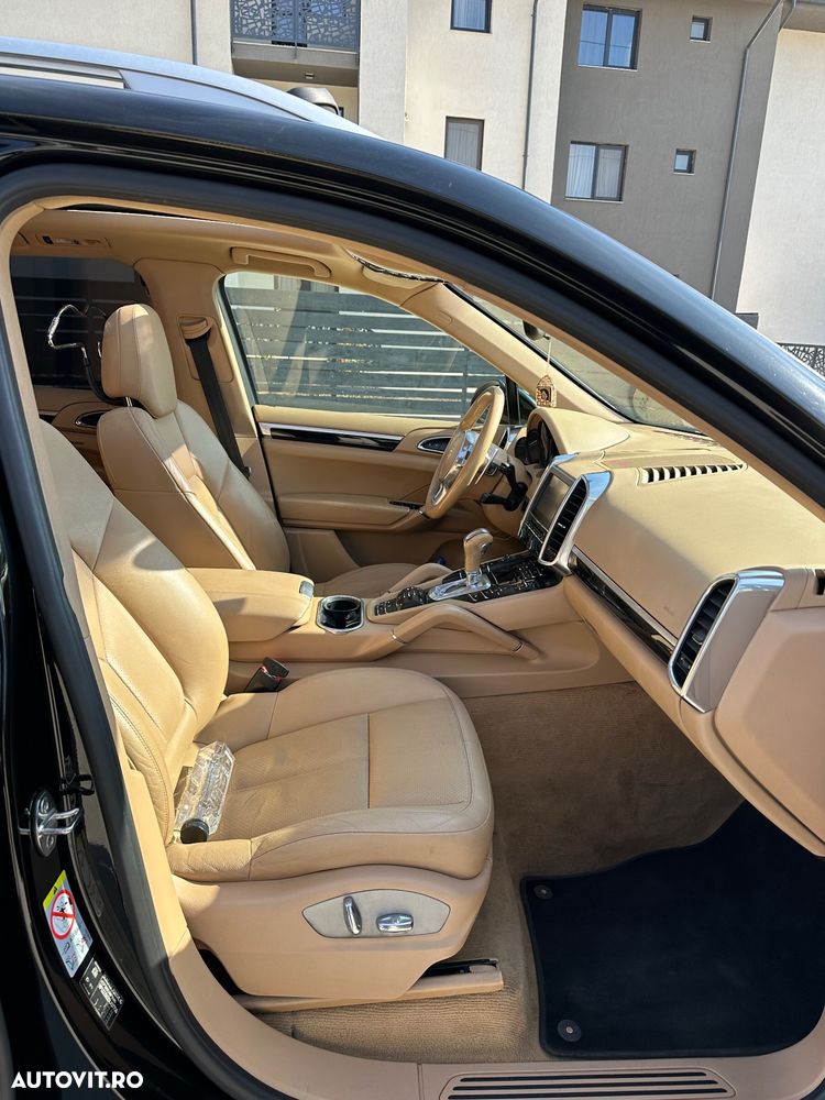 Porsche Cayenne 3.0TD TipTronic - 8