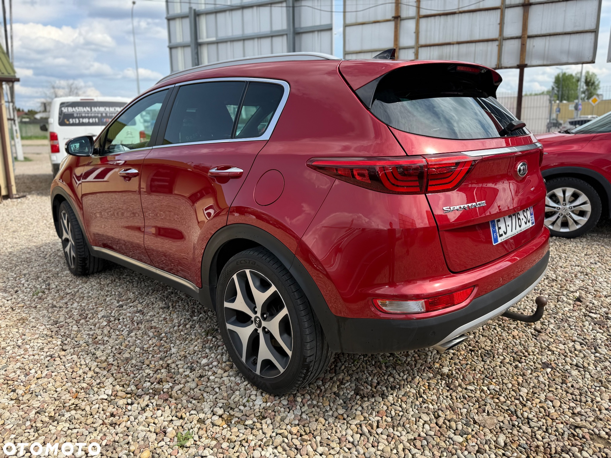 Kia Sportage - 14