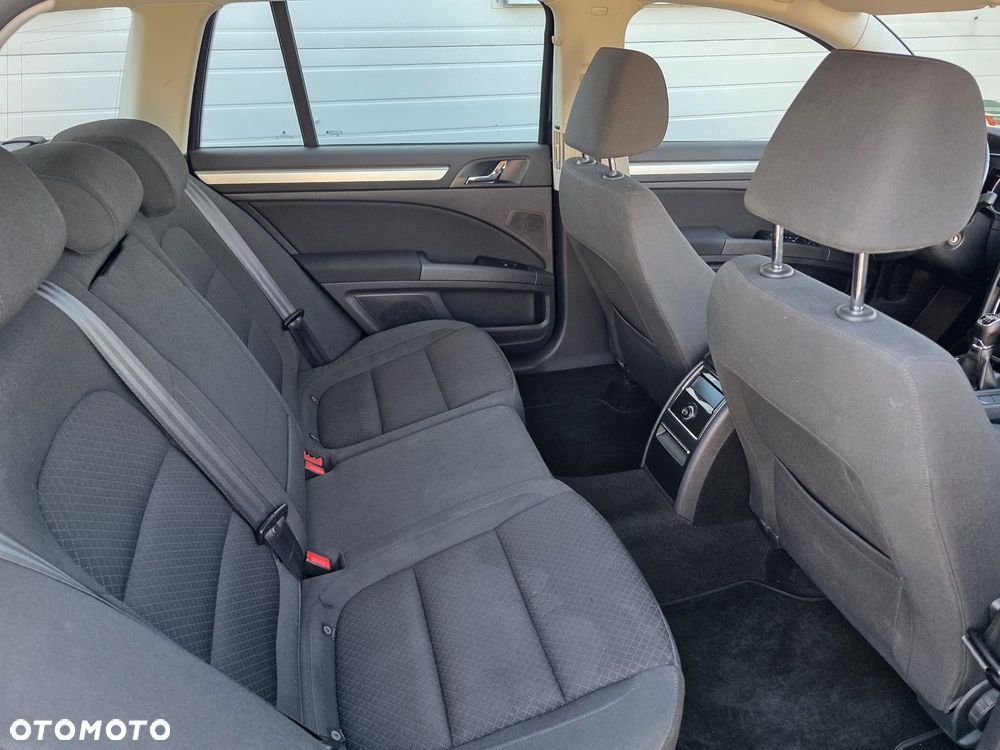 Skoda Superb 1.6 TDI Ambition Greenline - 30