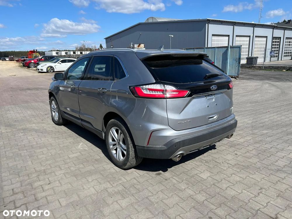 Ford Edge - 3