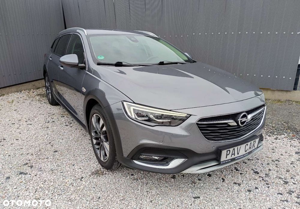 Opel Insignia Country Tourer 2.0 Diesel 4x4 Exclusive - 9