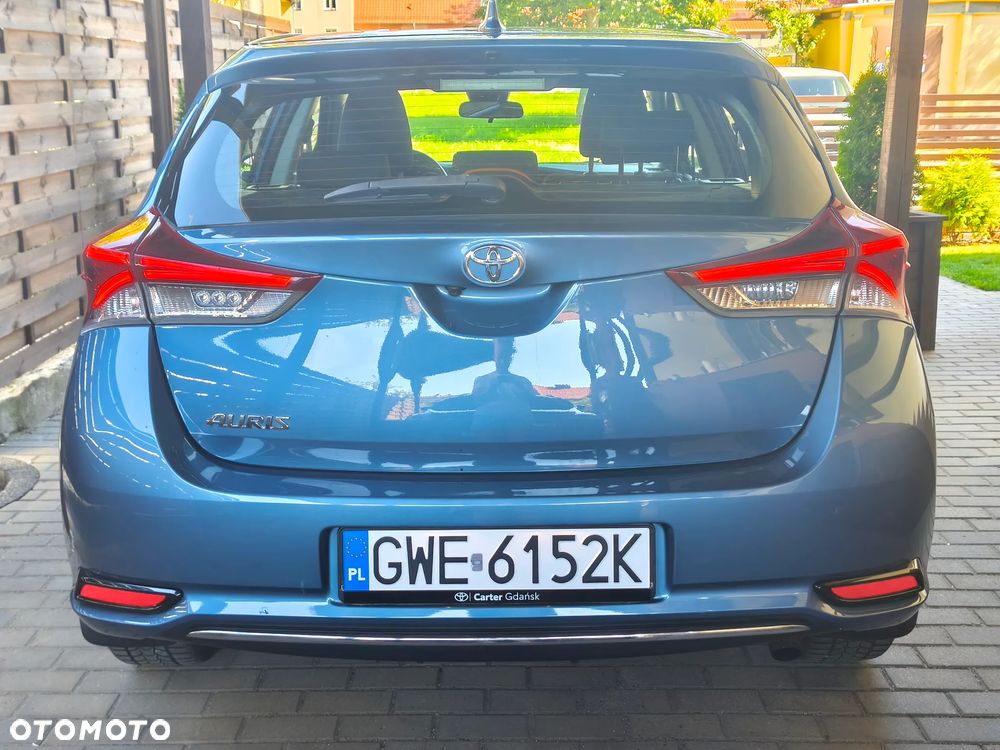 Toyota Auris 1.6 Premium - 16