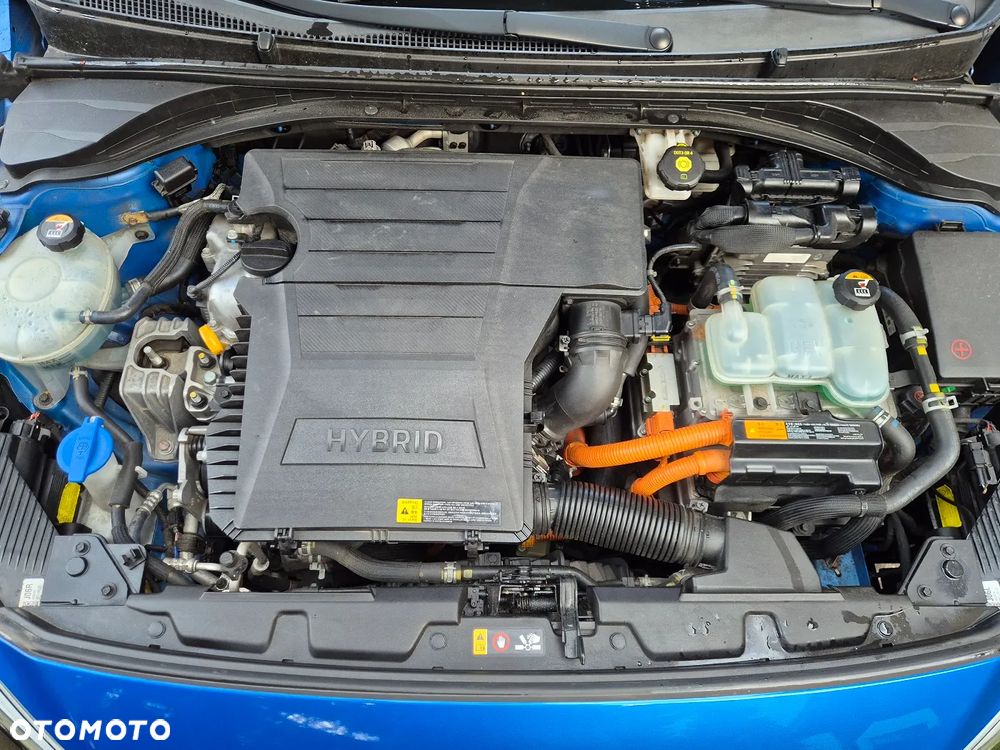 Hyundai IONIQ - 36