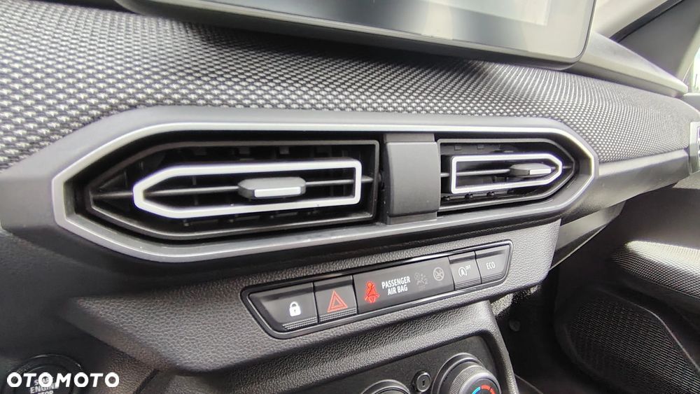 Dacia Sandero TCe 100 Comfort - 27