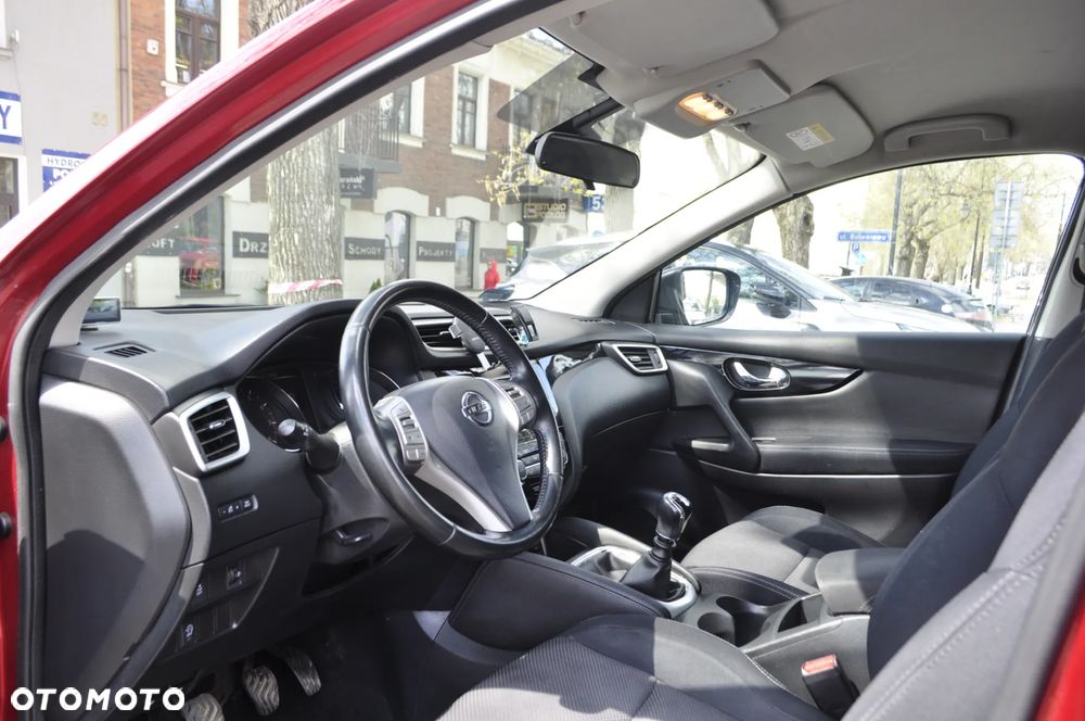 Nissan Qashqai 1.2 DIG-T Tekna - 11