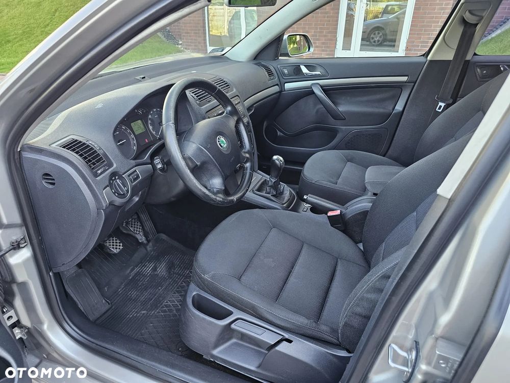 Skoda Octavia 2.0 TDI Elegance - 7