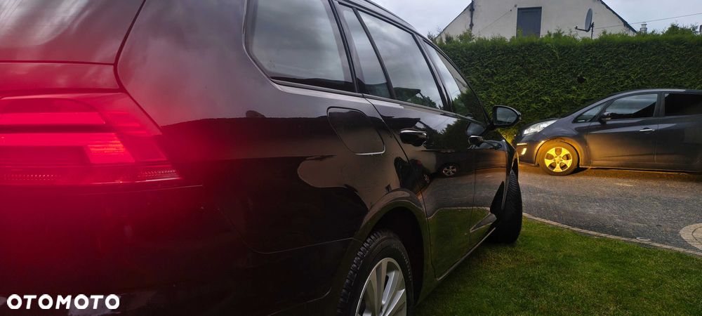 Volkswagen Golf - 4