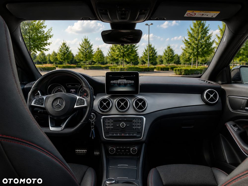 Mercedes-Benz CLA 200 (CDI) d 7G-DCT AMG Line - 1
