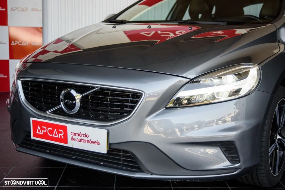 Volvo V40 1.5 T3 Sport Edition R Geartronic - 19