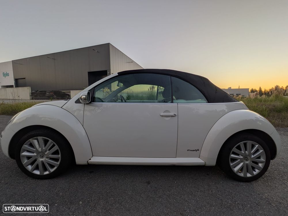 VW New Beetle - 15