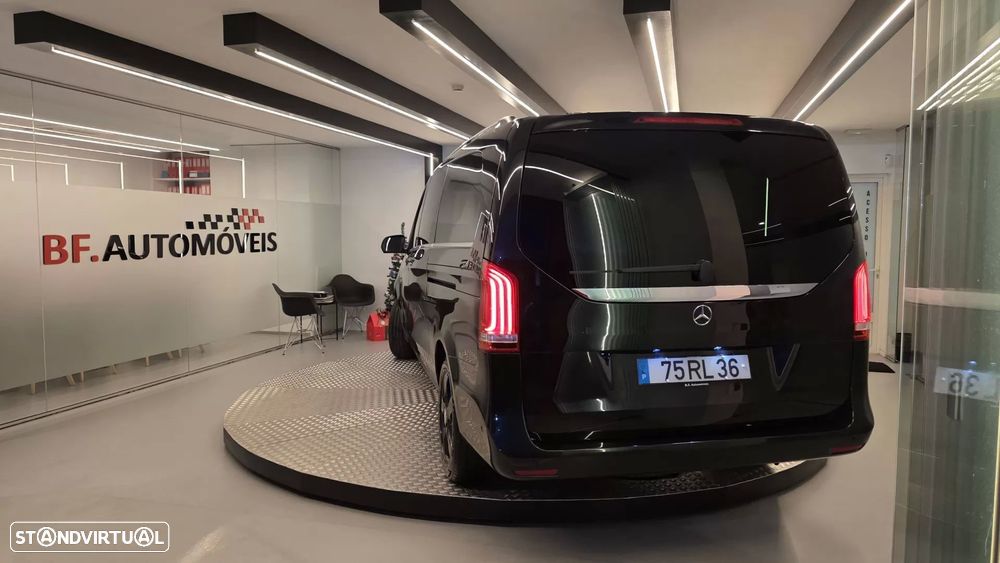 Mercedes-Benz V 220 d Longo Avantgarde Aut. - 17