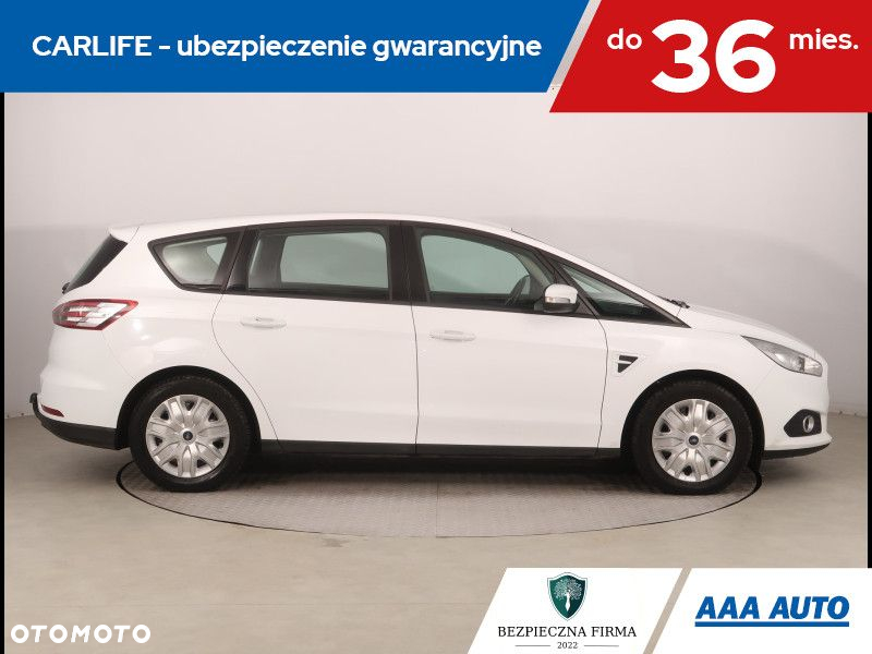 Ford S-Max - 7