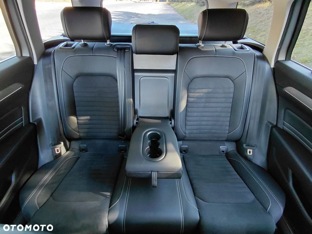 Volkswagen Passat 1.5 TSI EVO Elegance DSG - 11