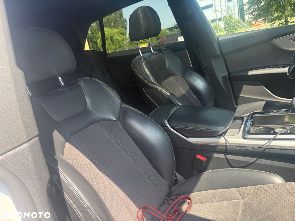 Audi Q8 50 TDI mHEV Quattro Tiptronic - 8