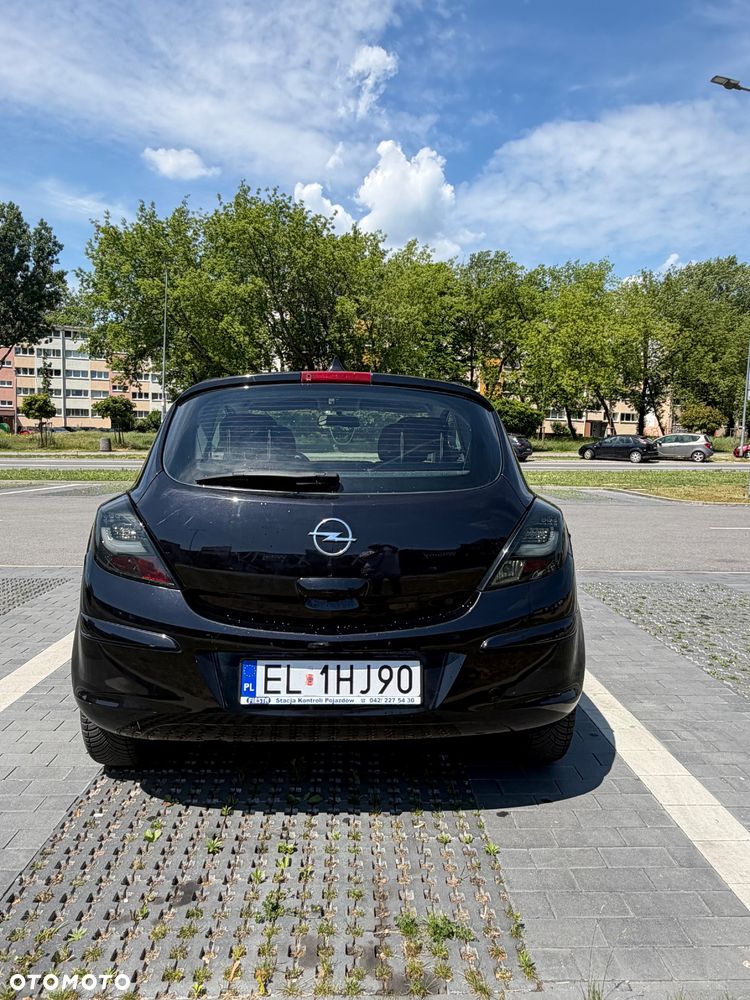 Opel Corsa 1.2 16V Cosmo - 5