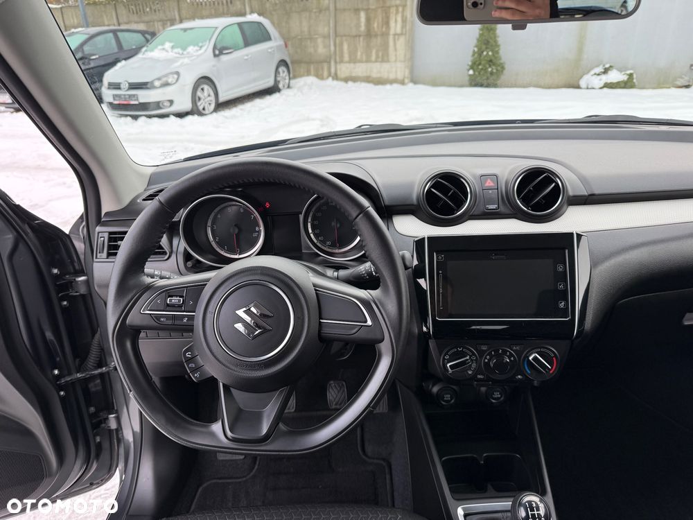 Suzuki Swift 1.2 Dualjet Comfort - 17