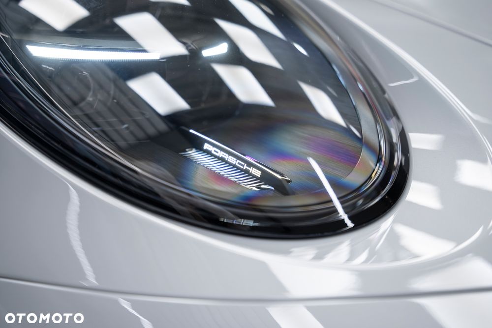 Porsche 911 GT3 - 12