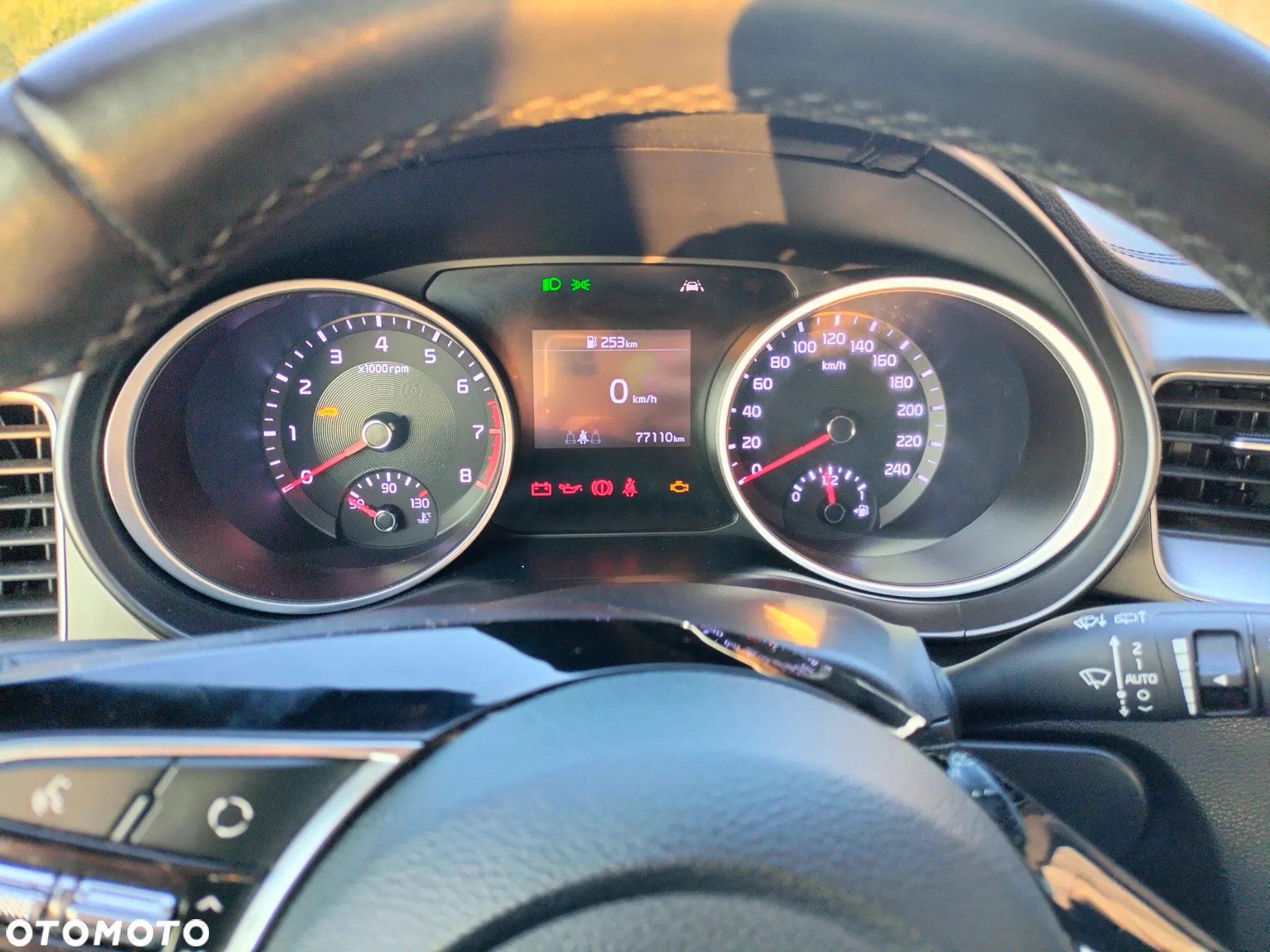 Kia Ceed - 5