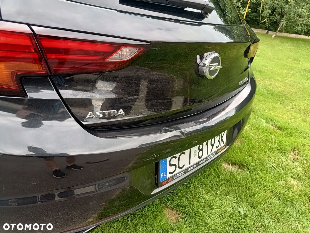 Opel Astra 1.6 BiTurbo D (CDTI) Start/Stop Dynamic - 11