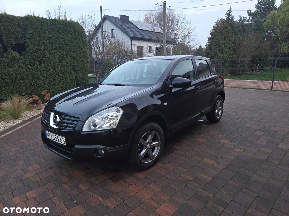 Nissan Qashqai - 1