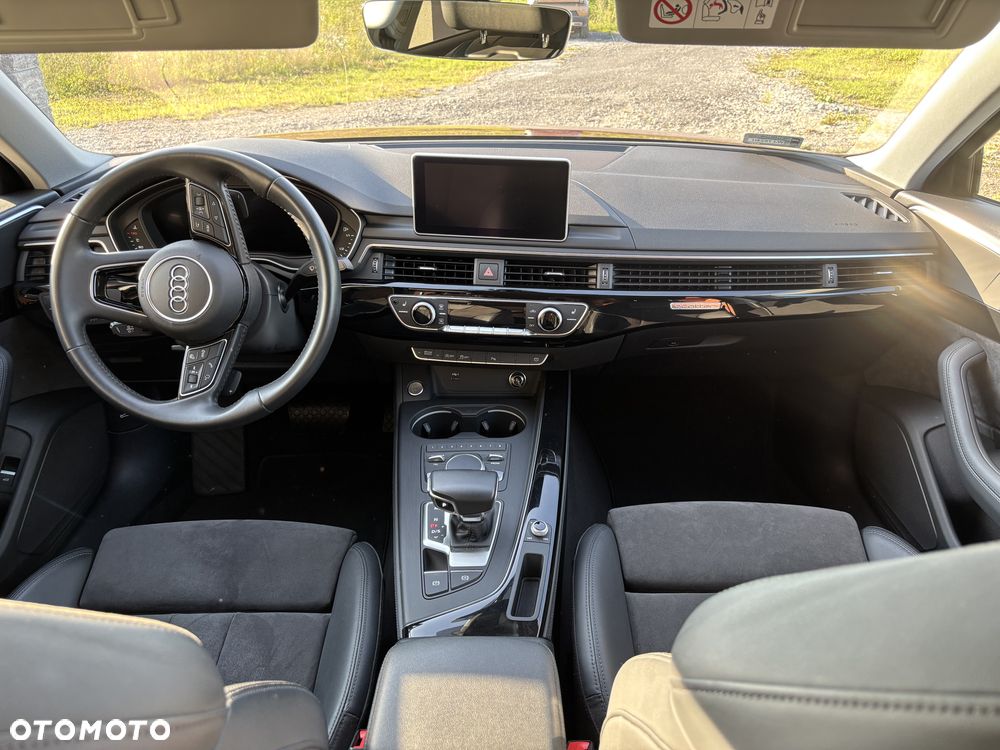 Audi A4 Limousine 45 TFSI Quattro S tronic - 11