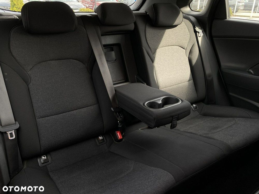 Hyundai i30 - 32