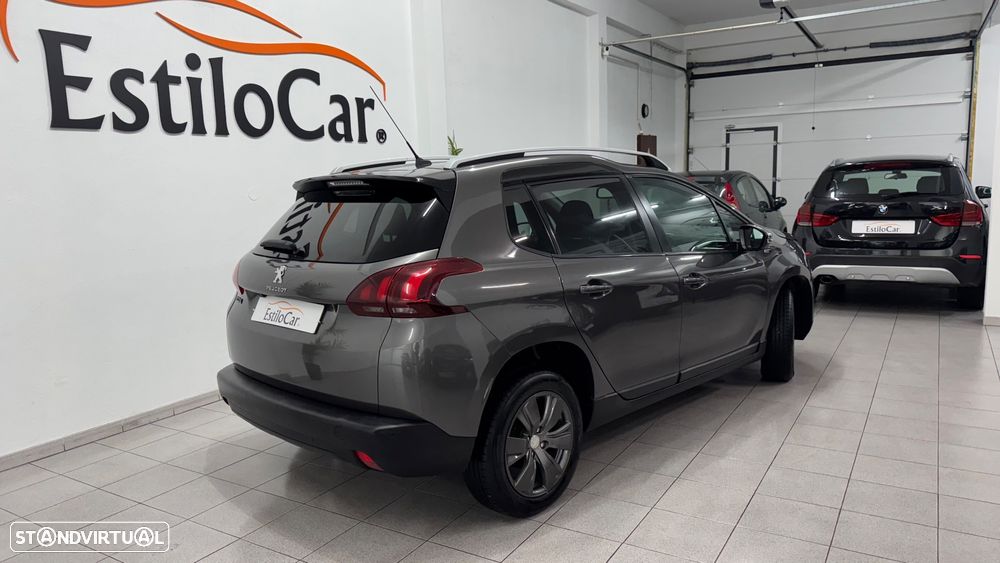 Peugeot 2008 1.2 PureTech Style - 18
