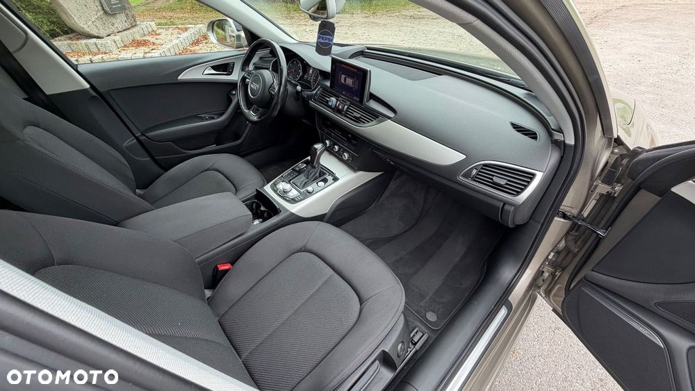 Audi A6 Avant - 17