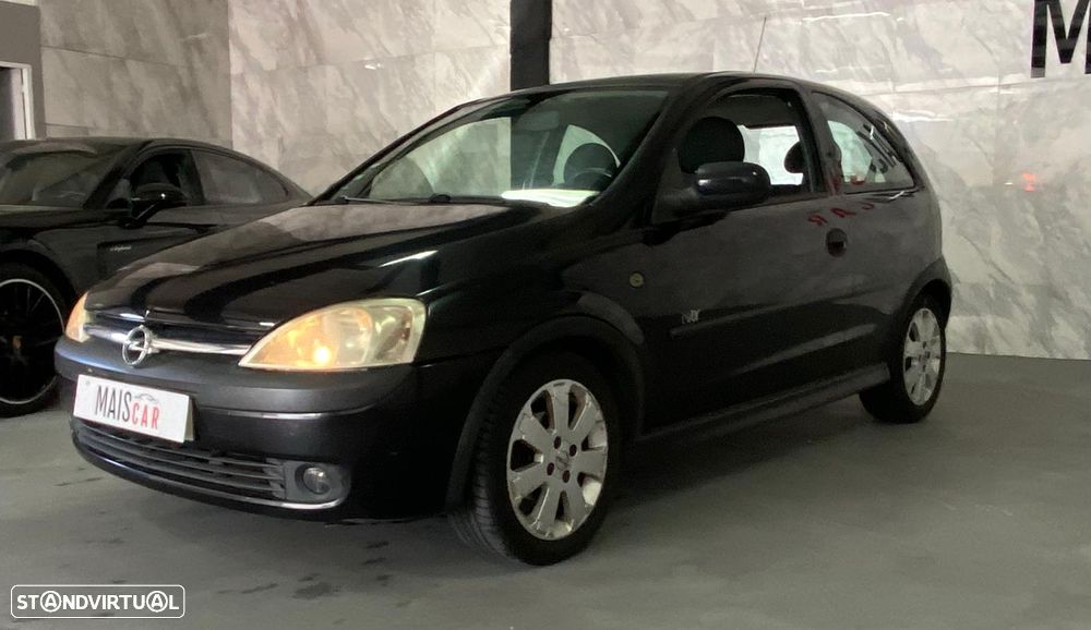 Opel Corsa 1.2 16V Confort - 1