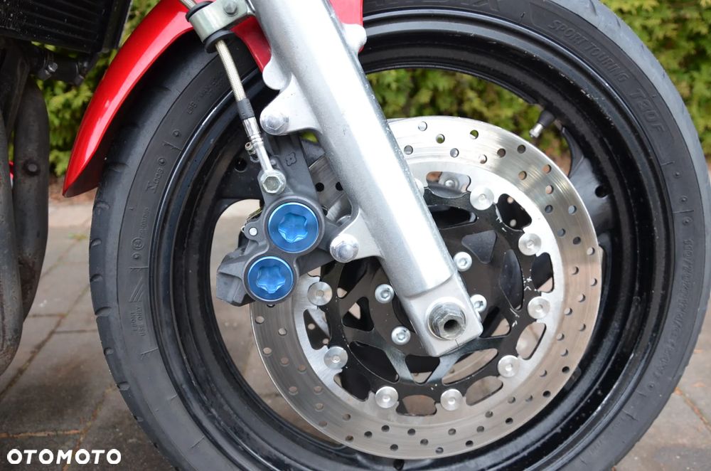 Yamaha FZS - 25