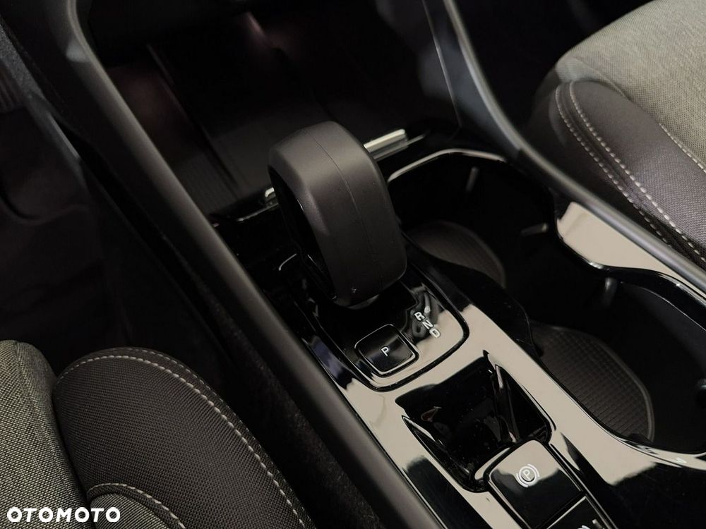 Volvo XC 40 - 33