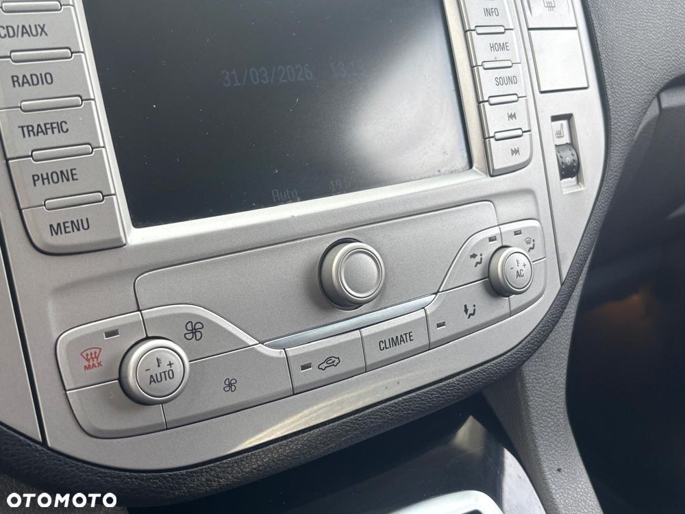 Ford Kuga 2.0 TDCi Individual - 26