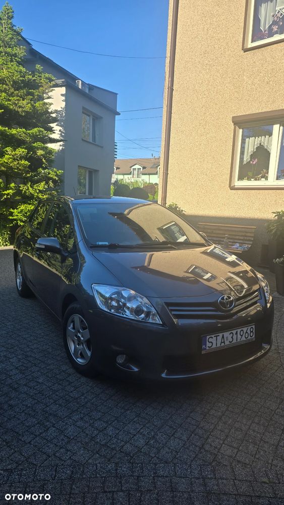 Toyota Auris - 7