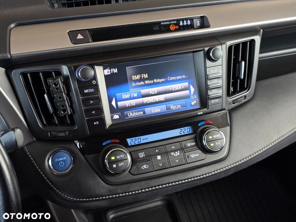 Toyota RAV4 Hybrid Style 4x2 - 12