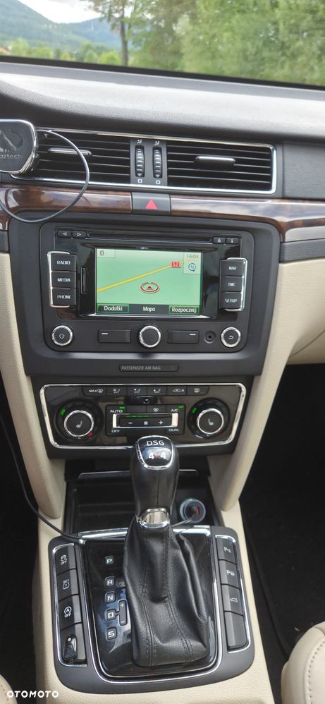 Skoda Superb 2.0 TDI 4x4 Elegance Outdoor DSG - 24