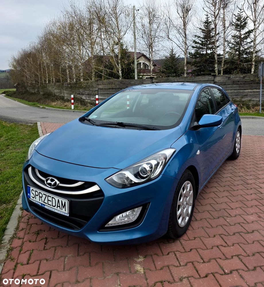 Hyundai i30 1.6 Comfort - 15