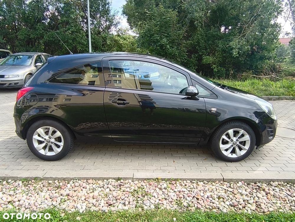 Opel Corsa 1.2 16V Energy - 3