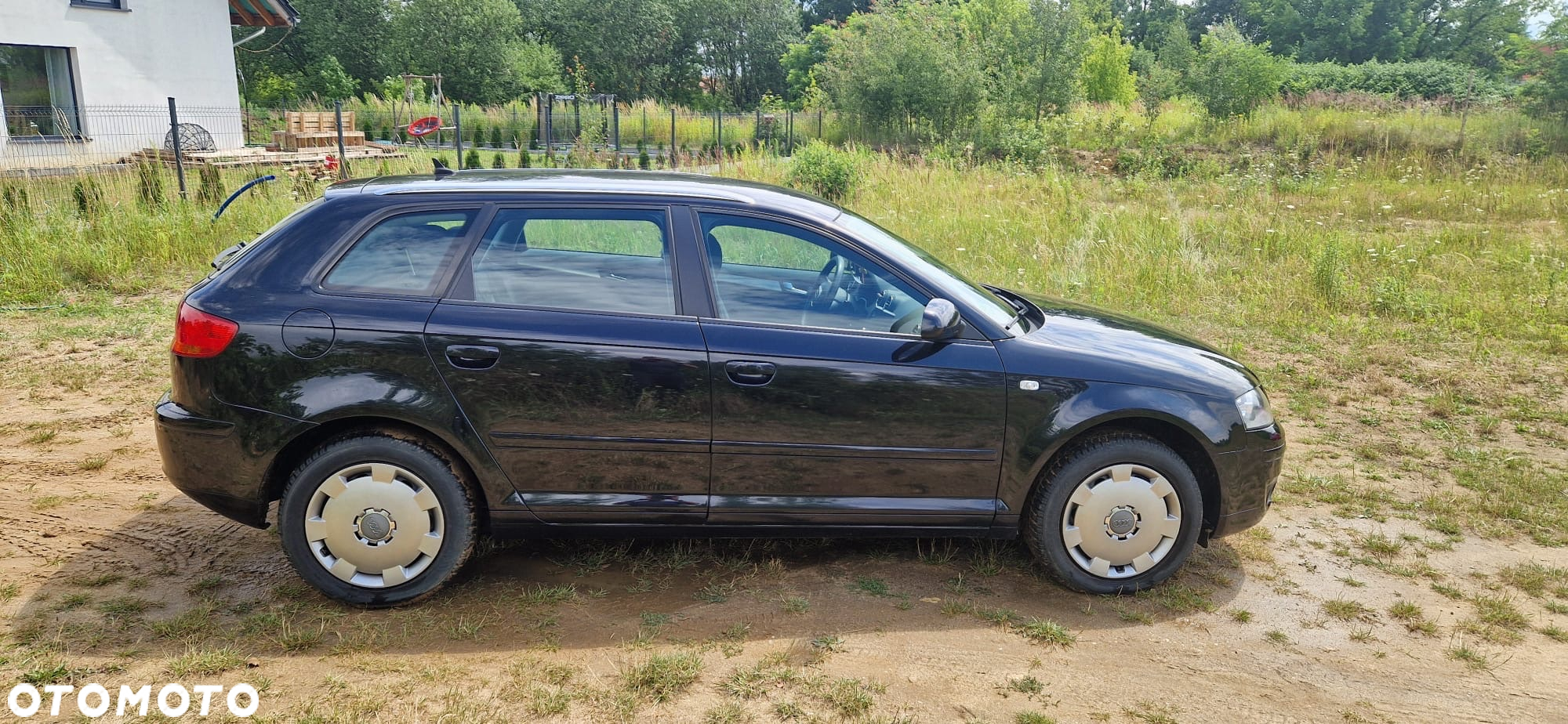 Audi A3 1.6 Sportback Ambiente - 2