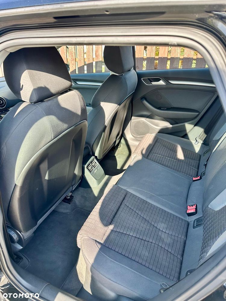 Audi A3 Sportback 2.0 TDI Ambition - 12