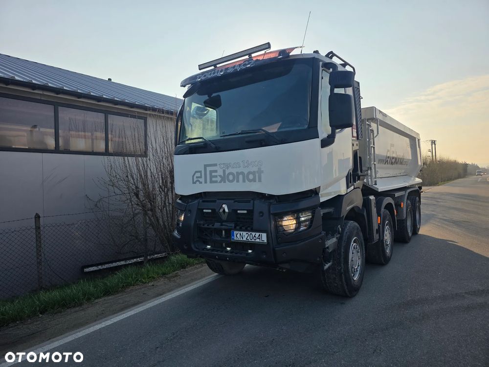 Renault K460 - 1