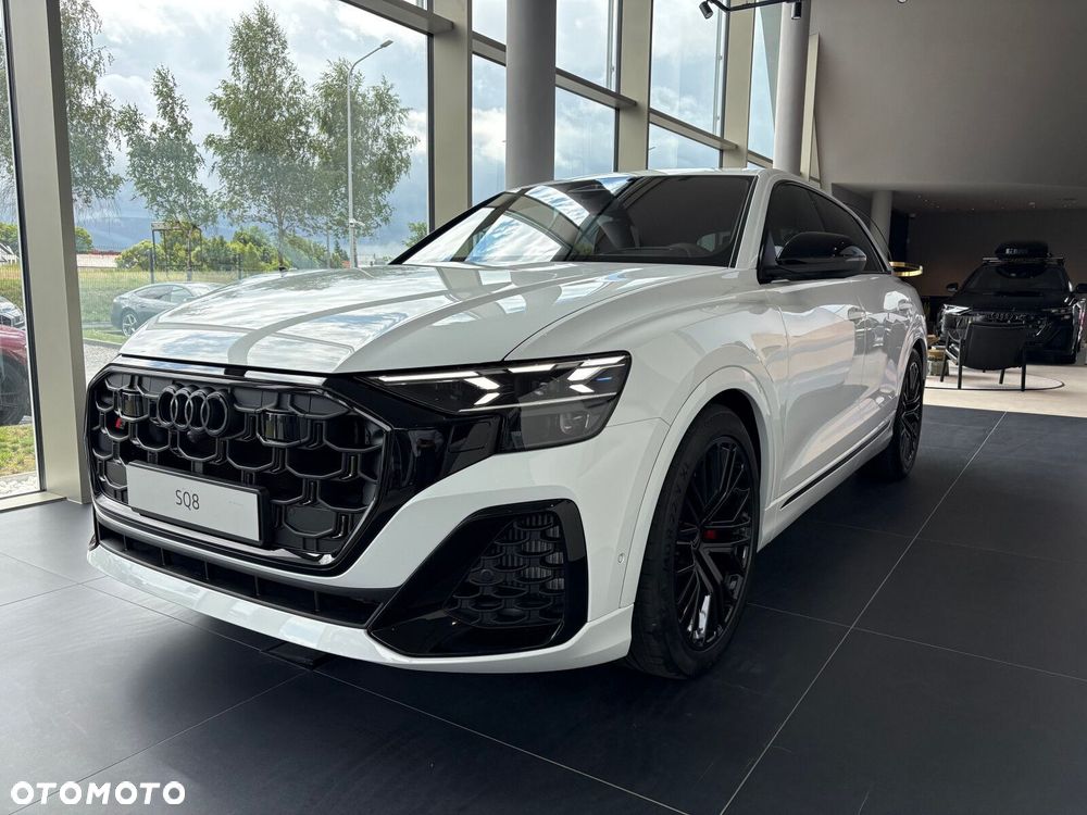 Audi Q8 - 3