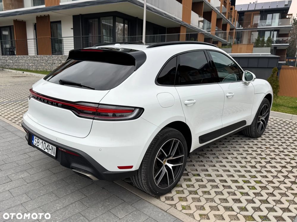 Porsche Macan Standard - 30