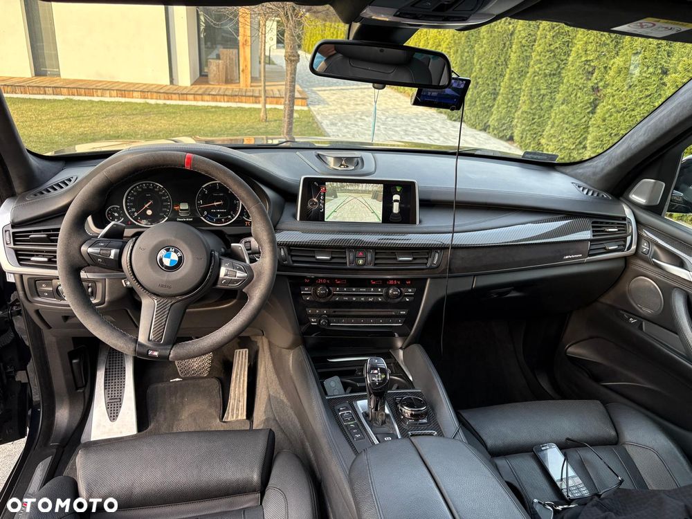 BMW X5 M M50d - 29