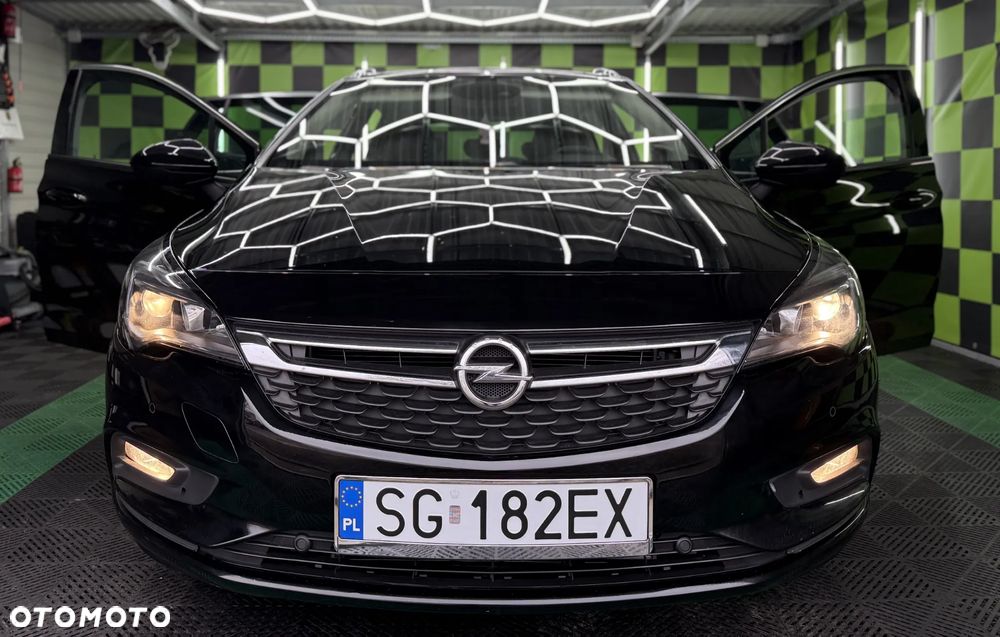 Opel Astra 1.4 Turbo Edition - 2