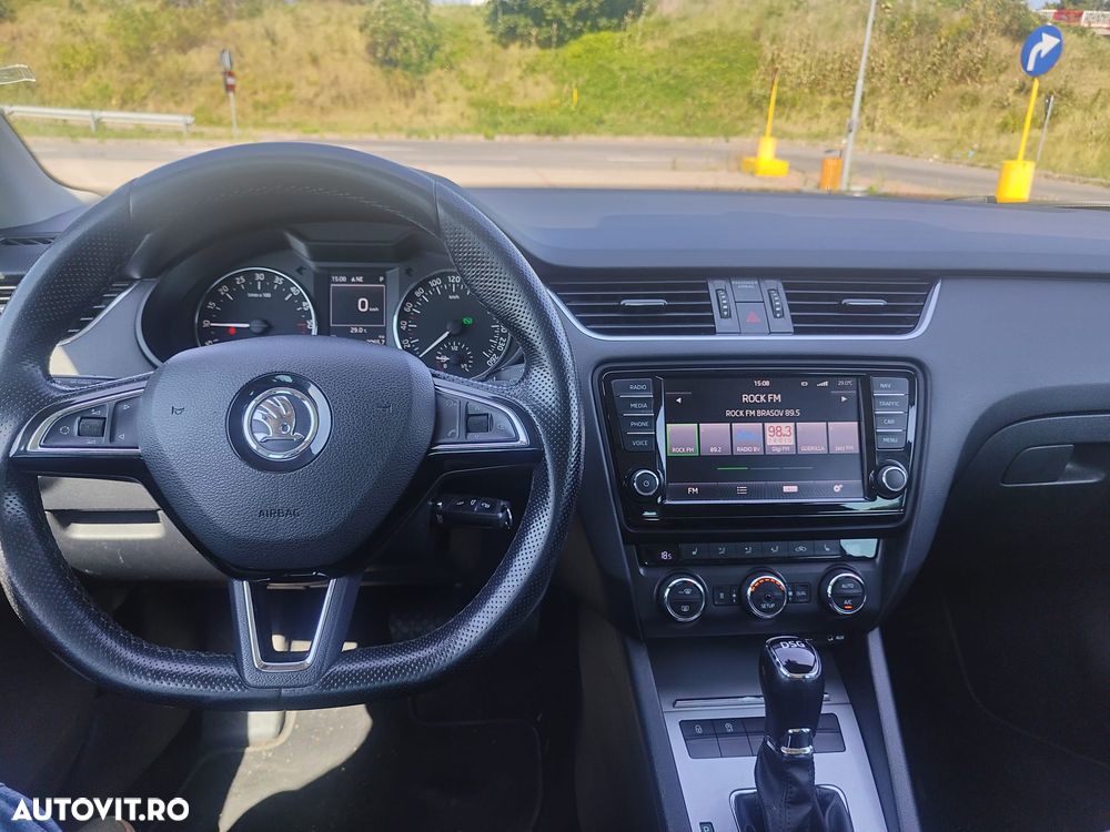 Skoda Octavia 1.6 TDI STYLE DSG - 22